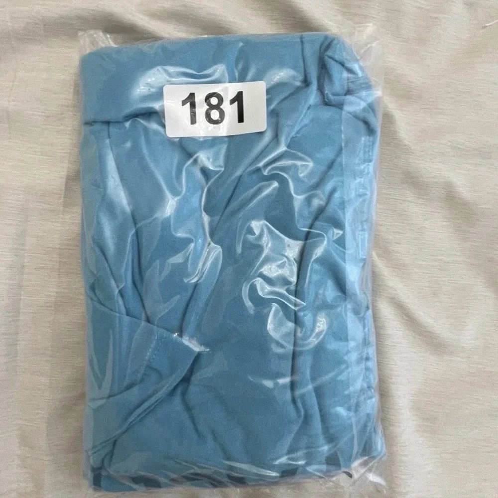 The North Face T-Shirt Mens M Logo Graphic Short Sleeve Cotton Blue Solid